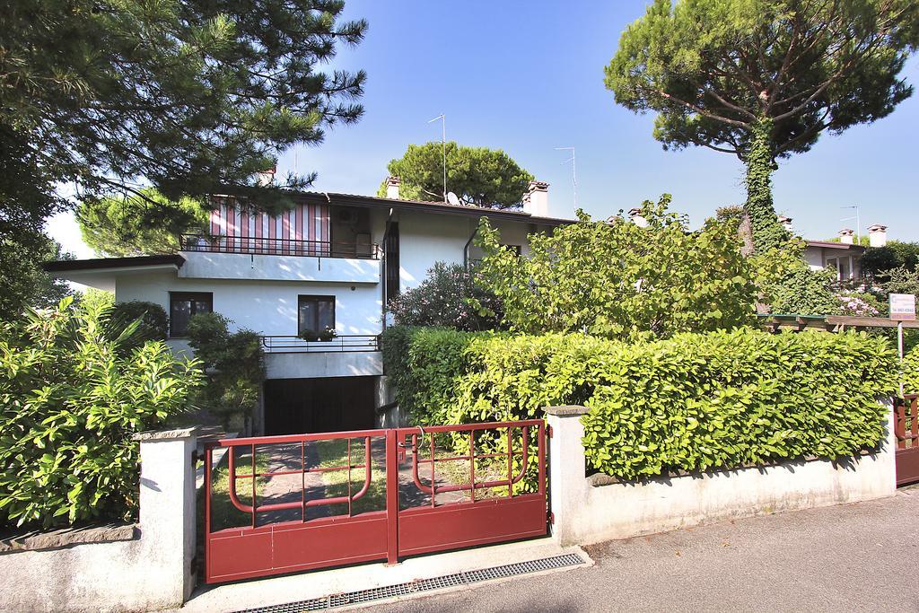 Villa Renata Lignano Sabbiadoro Quarto foto