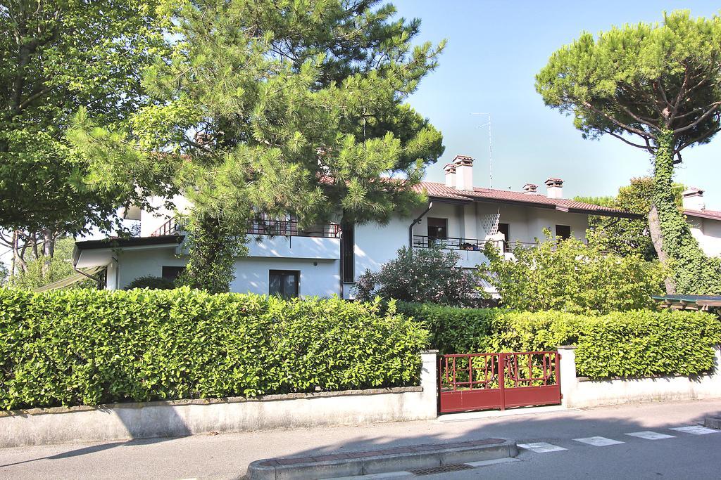 Villa Renata Lignano Sabbiadoro Quarto foto