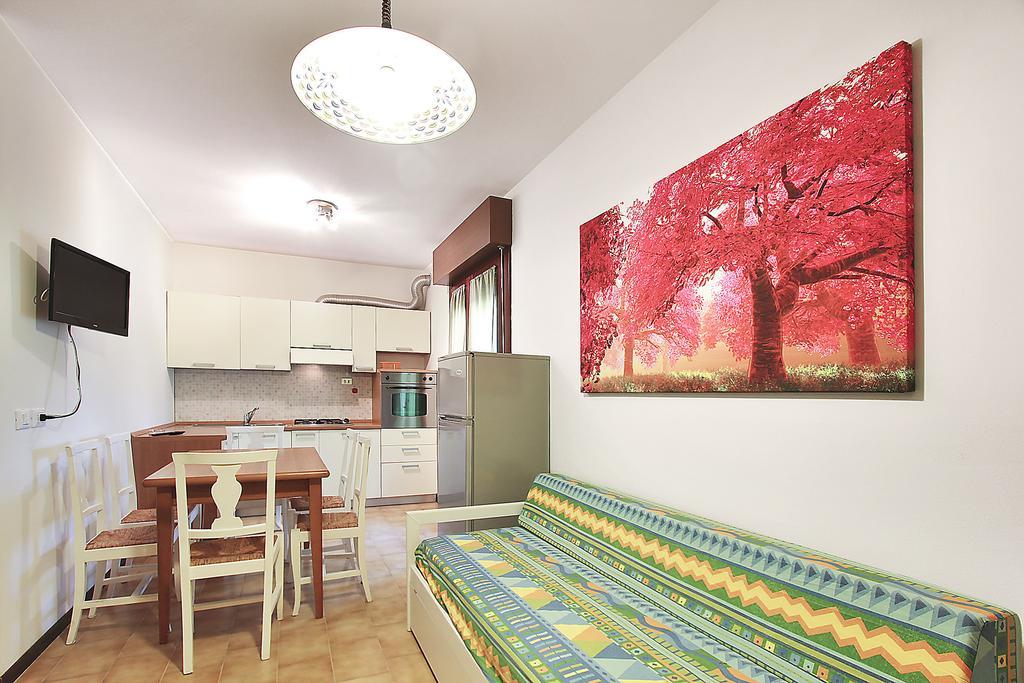 Villa Renata Lignano Sabbiadoro Quarto foto